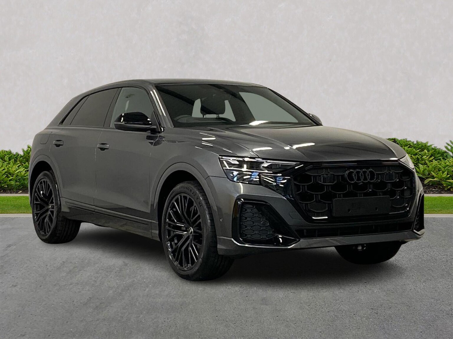 Main listing image - Audi Q8