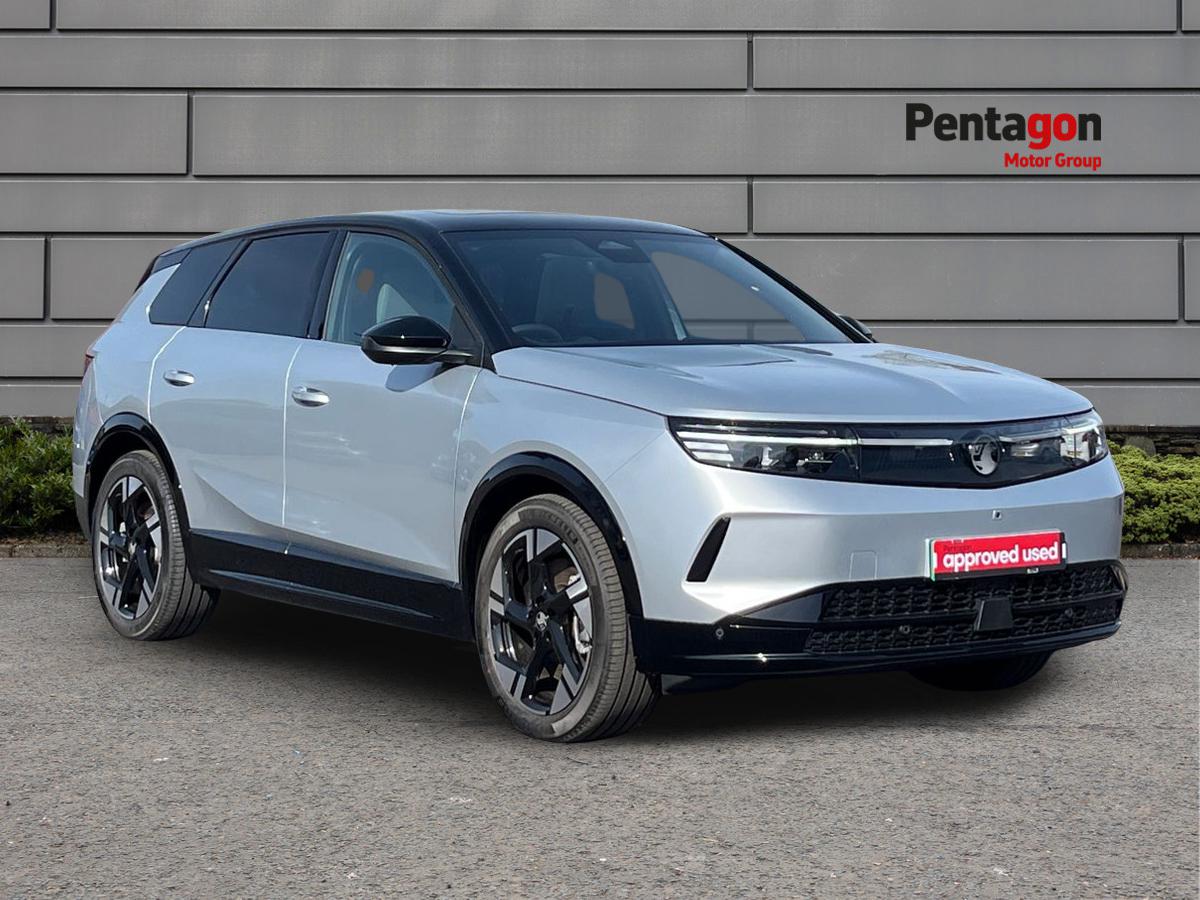 Main listing image - Vauxhall Grandland