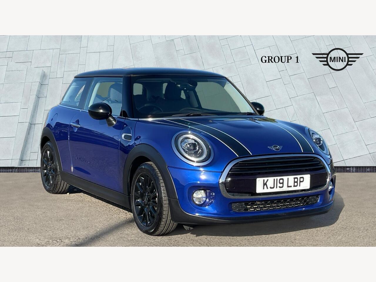 Main listing image - MINI Hatchback