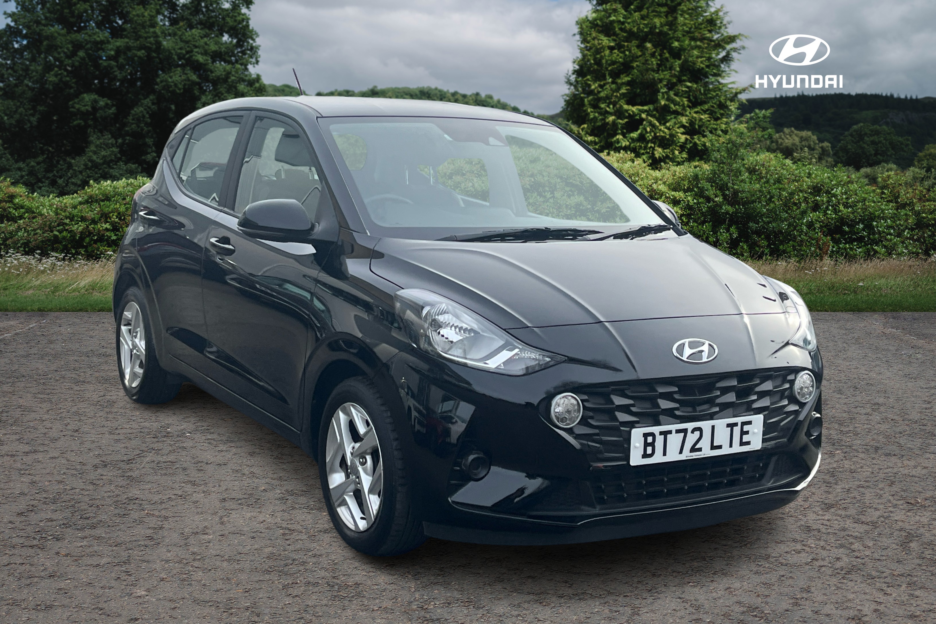 Main listing image - Hyundai i10