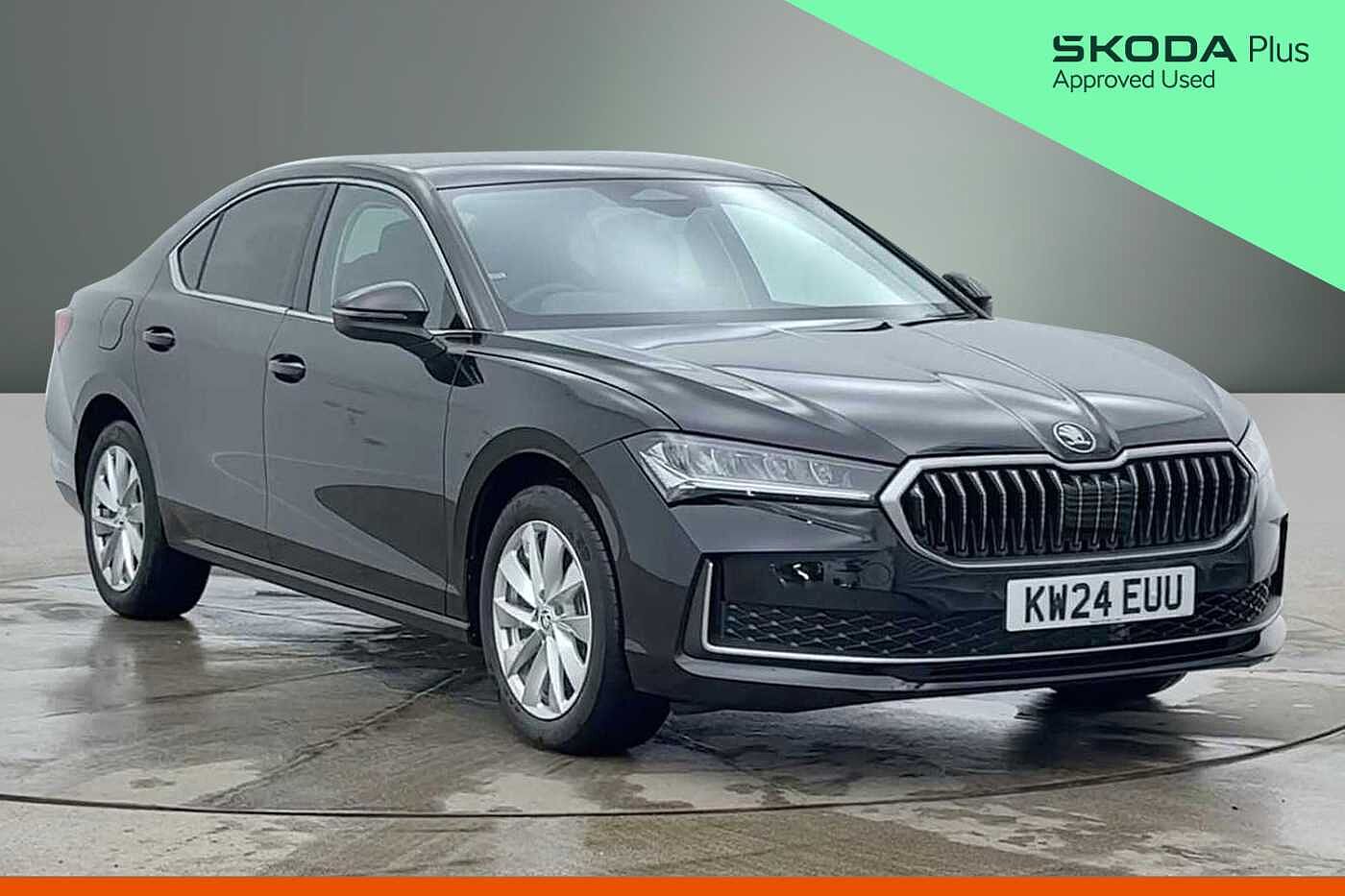 Main listing image - Skoda Superb