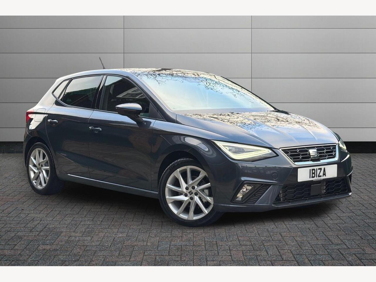 Main listing image - SEAT Ibiza