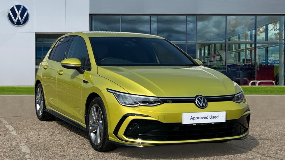 Main listing image - Volkswagen Golf