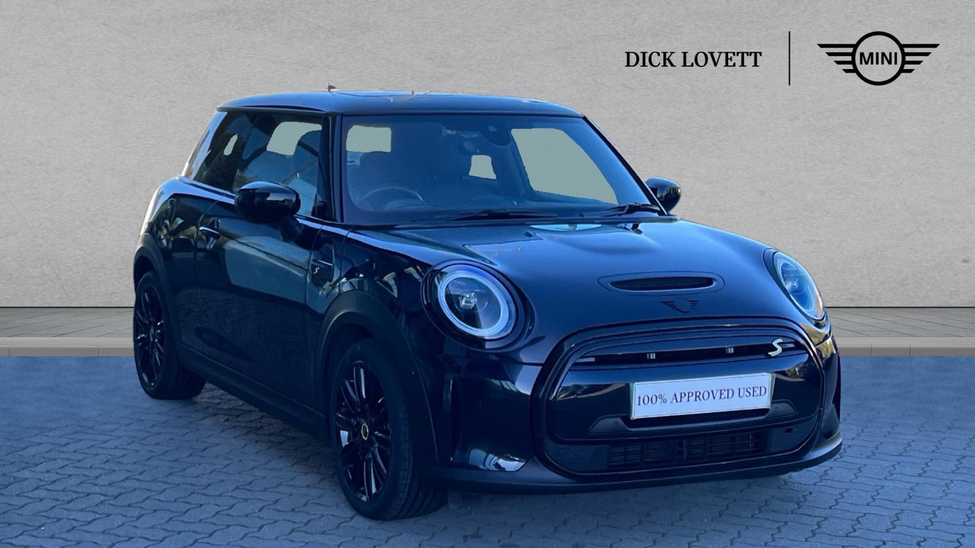 Main listing image - MINI Electric