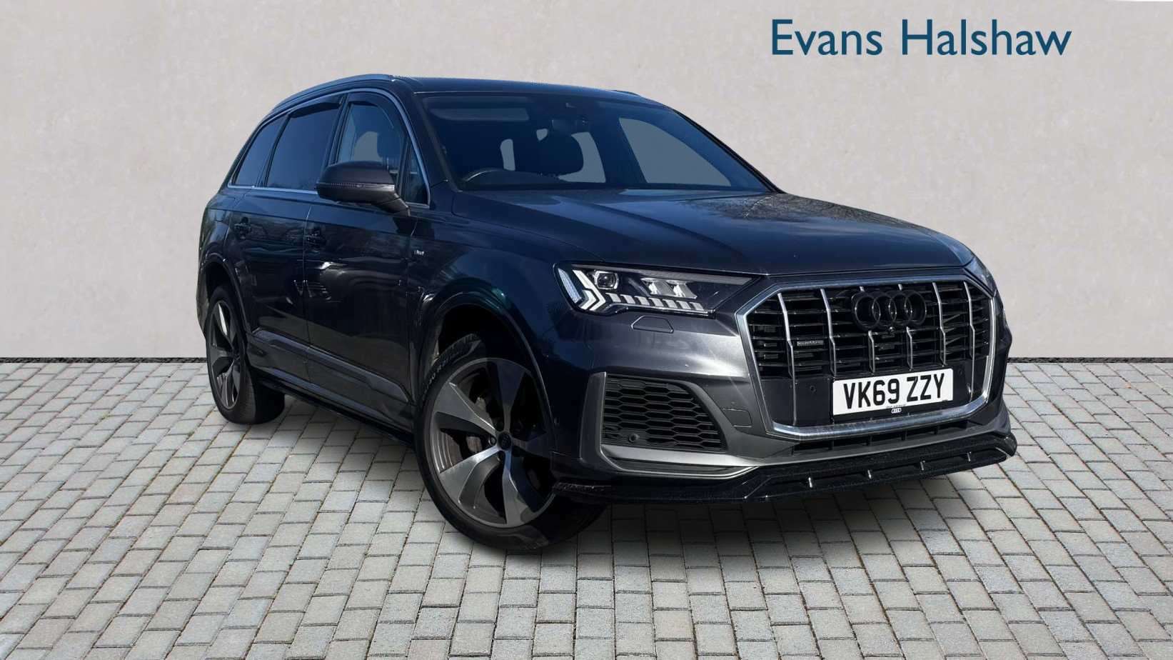 Main listing image - Audi Q7