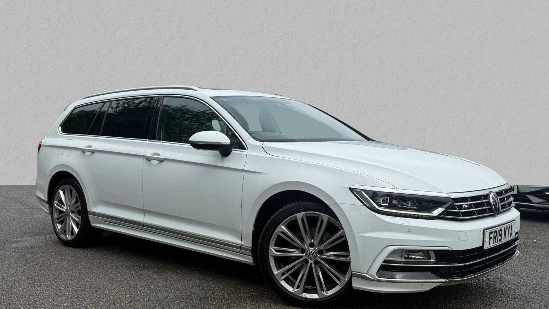 Main listing image - Volkswagen Passat Estate