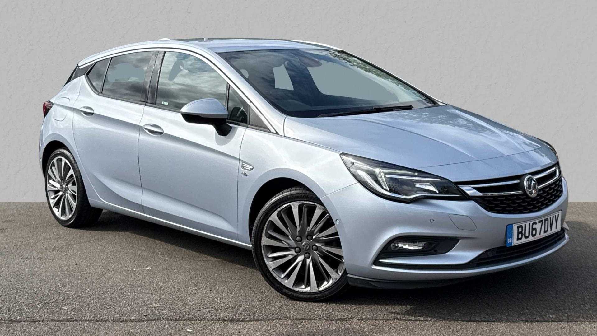 Main listing image - Vauxhall Astra