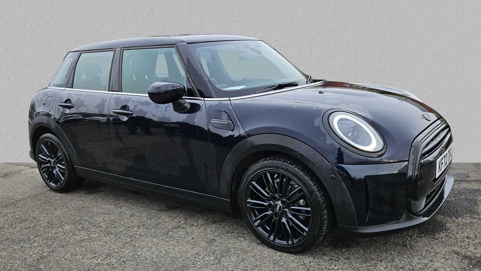 Main listing image - MINI Hatchback 5dr