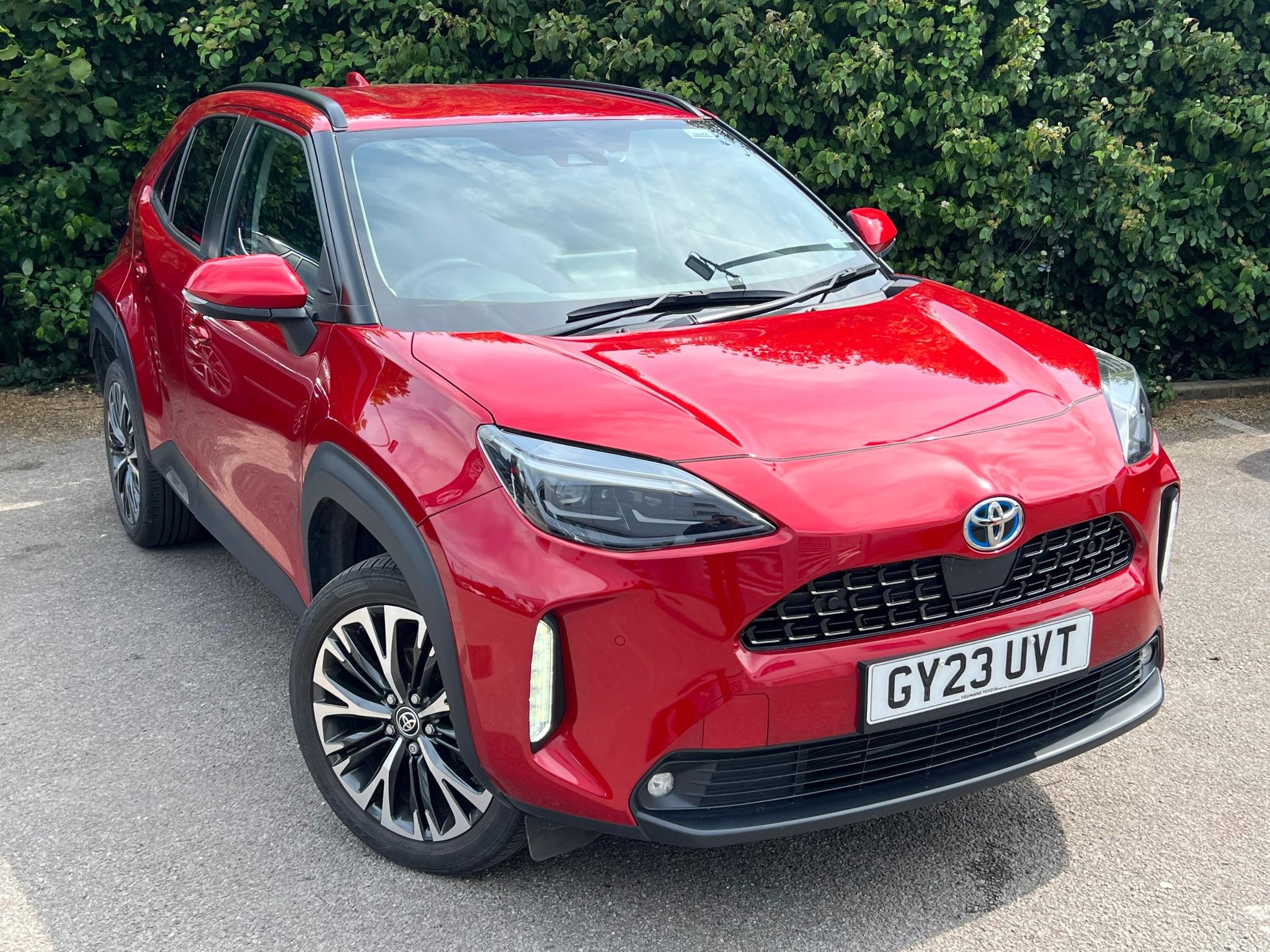 Main listing image - Toyota Yaris Cross