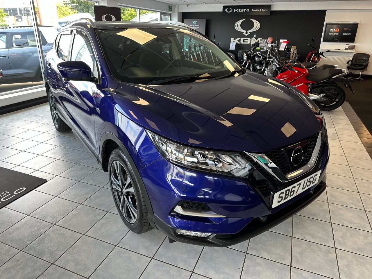 Main listing image - Nissan Qashqai