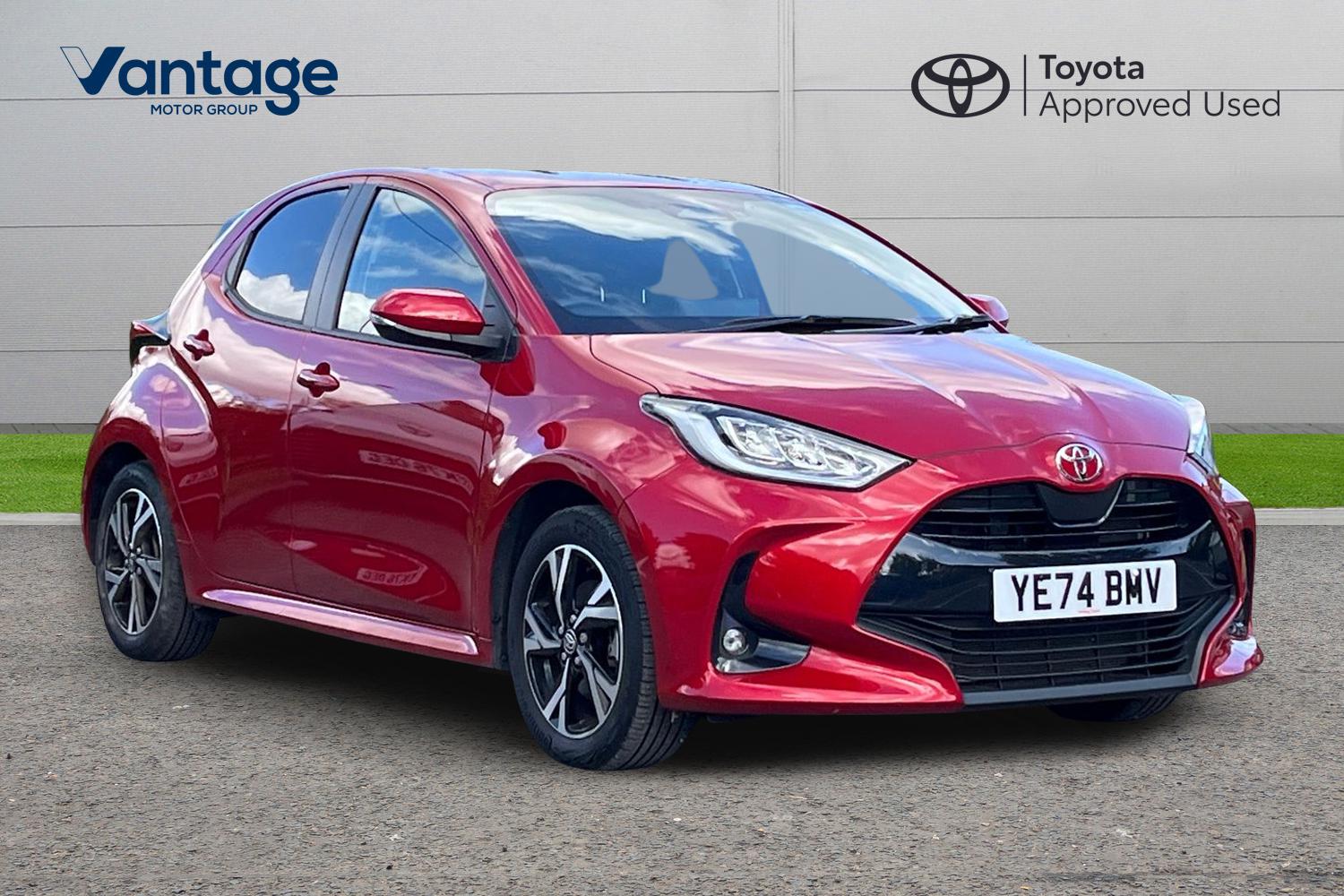Main listing image - Toyota Yaris