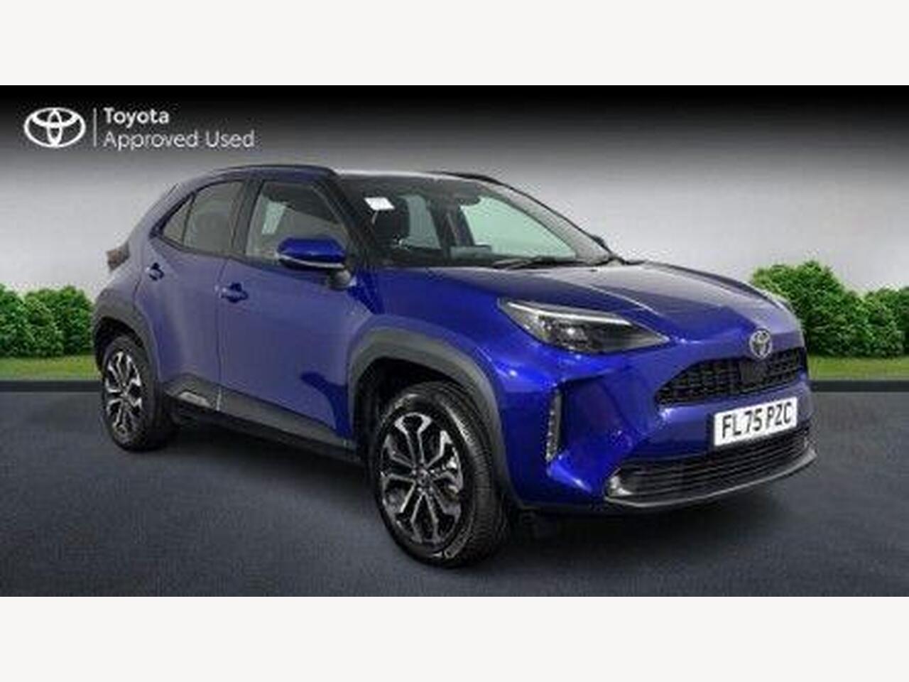 Main listing image - Toyota Yaris Cross