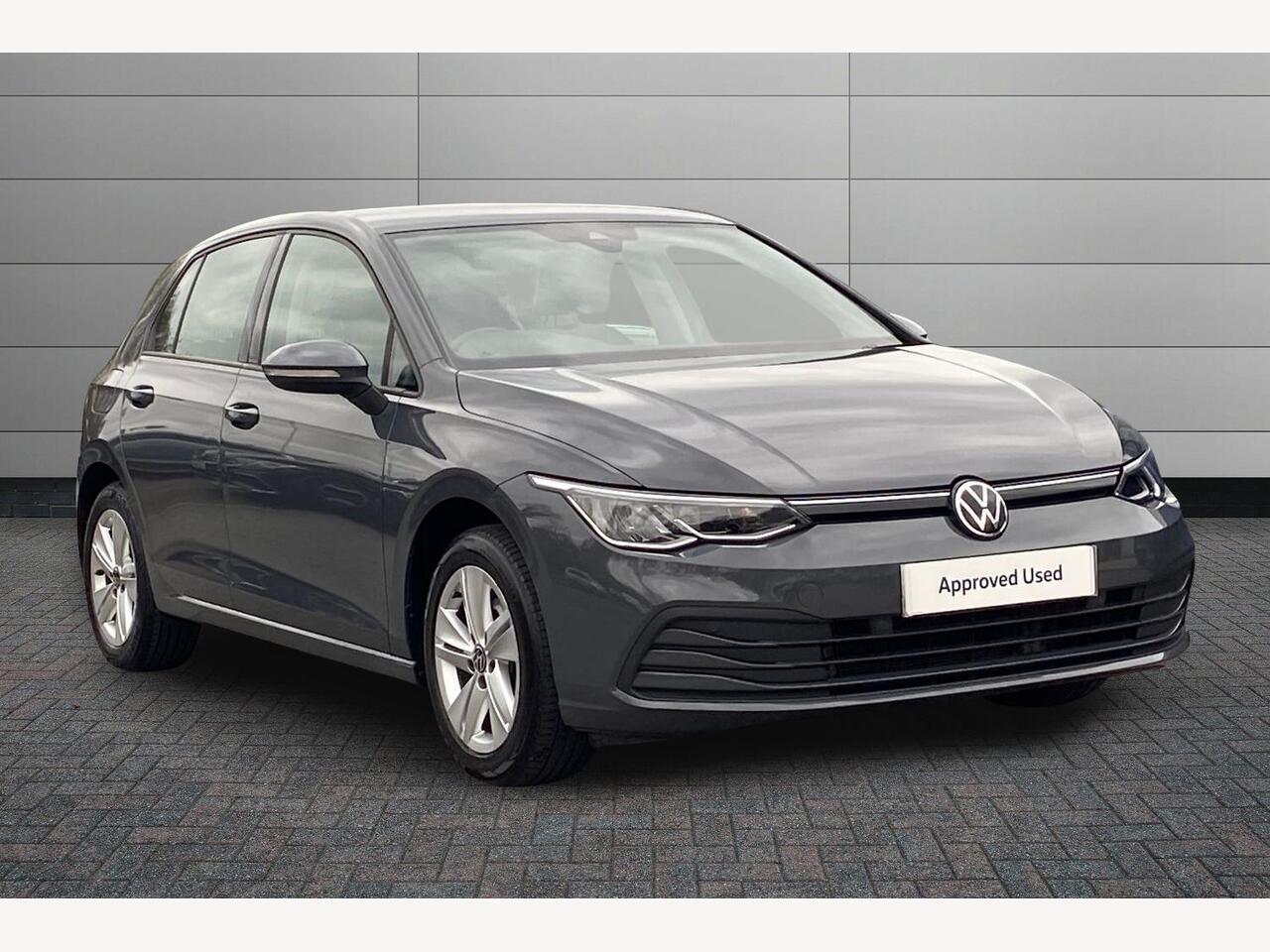 Main listing image - Volkswagen Golf