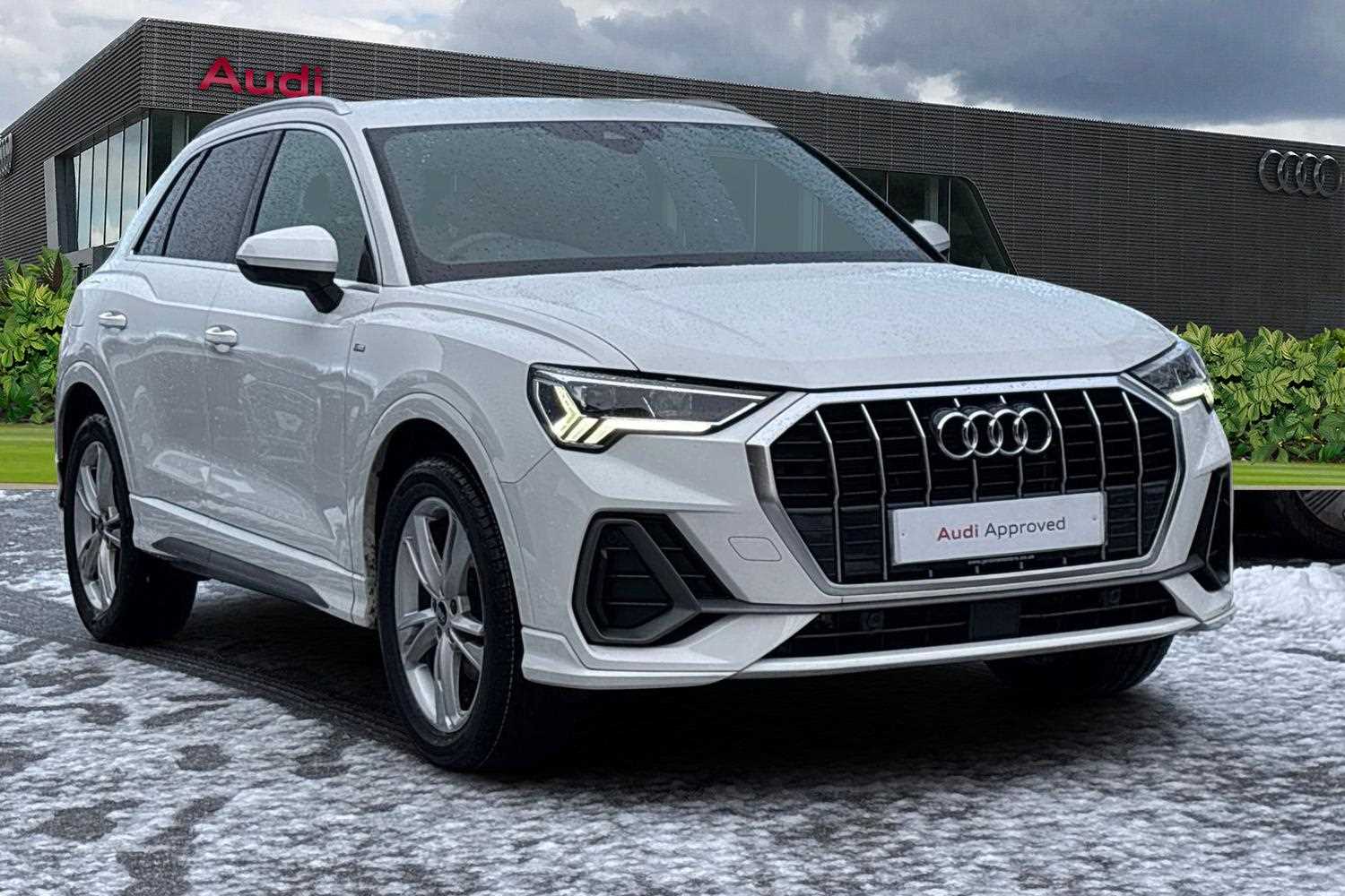 Main listing image - Audi Q3