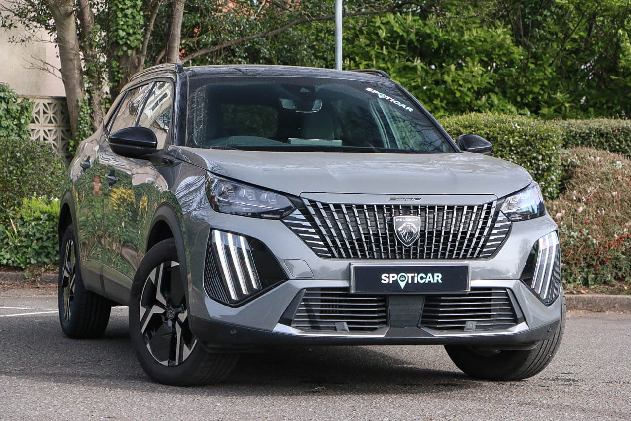 Main listing image - Peugeot 2008