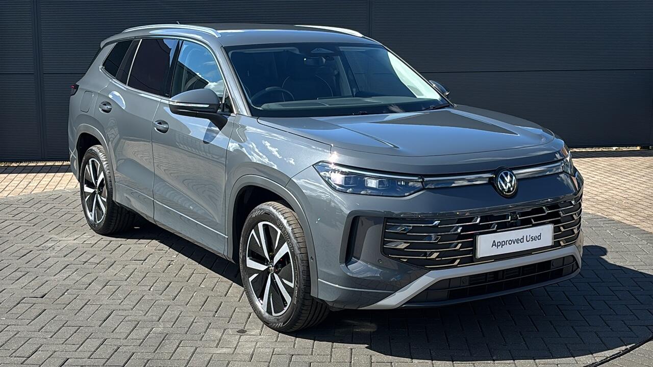 Main listing image - Volkswagen Tayron