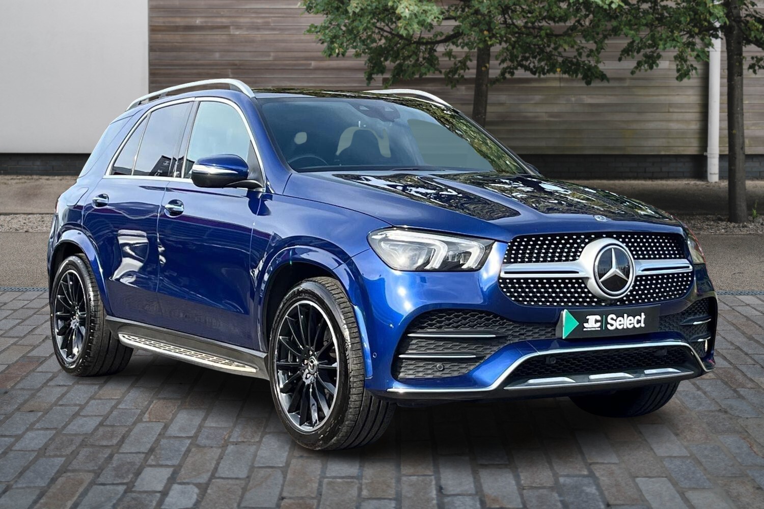 Main listing image - Mercedes-Benz GLE