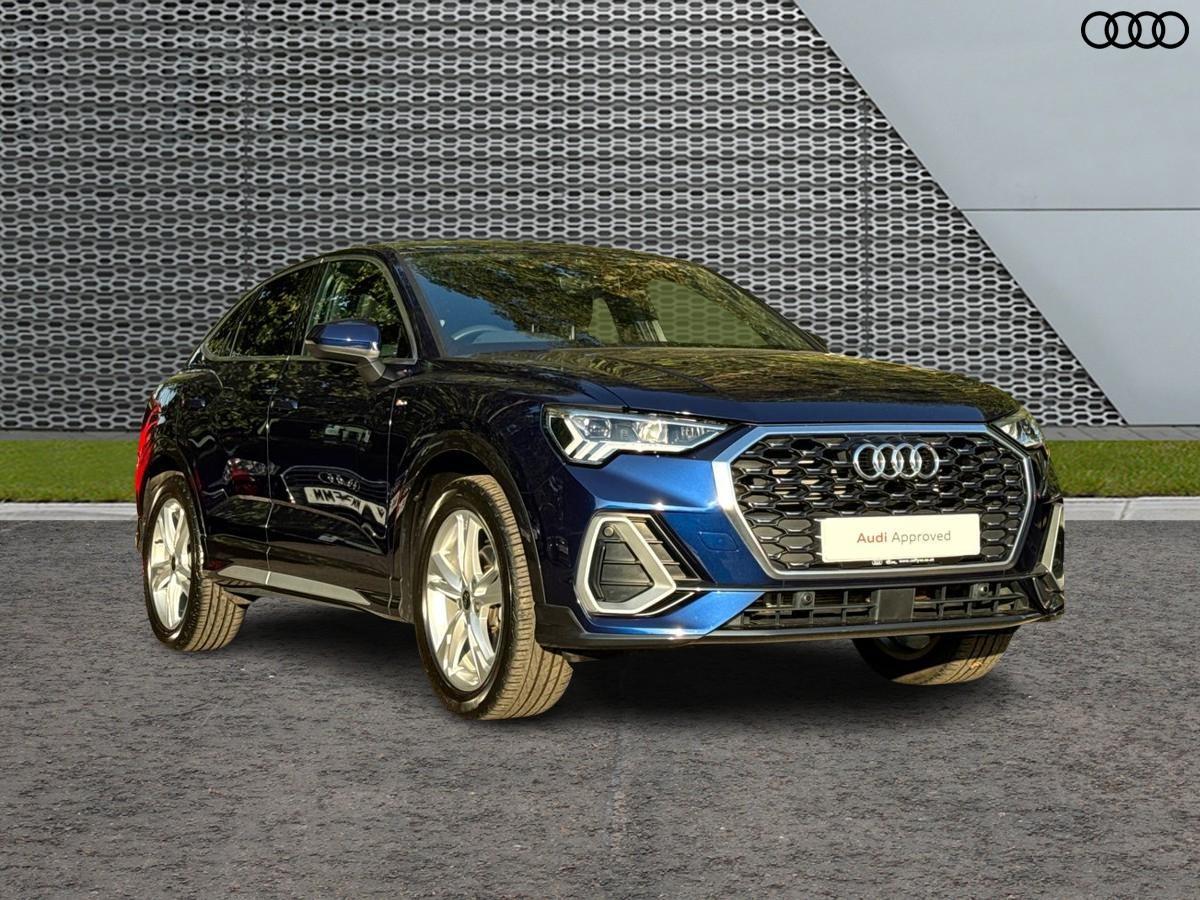 Main listing image - Audi Q3