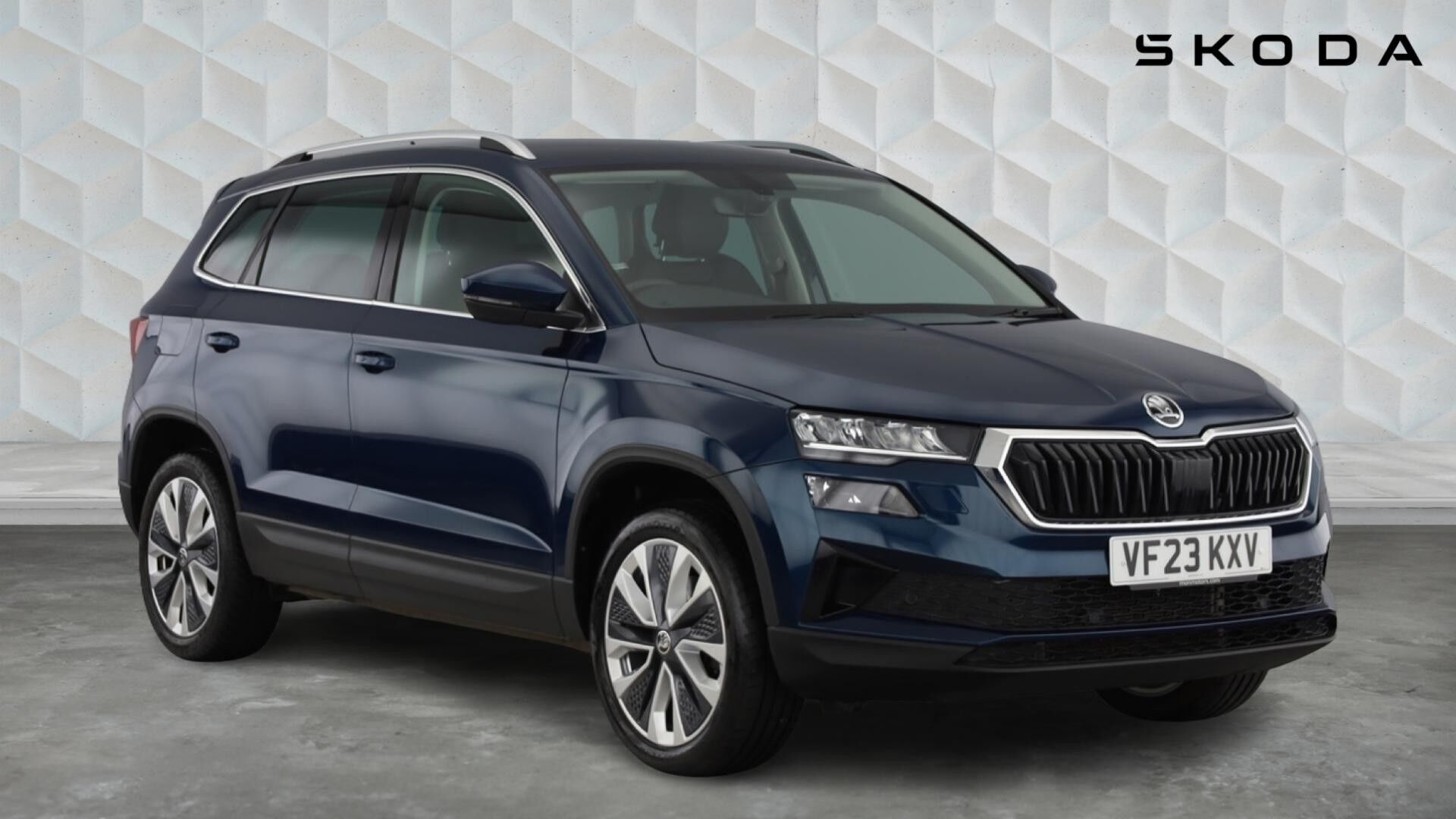 Main listing image - Skoda Karoq
