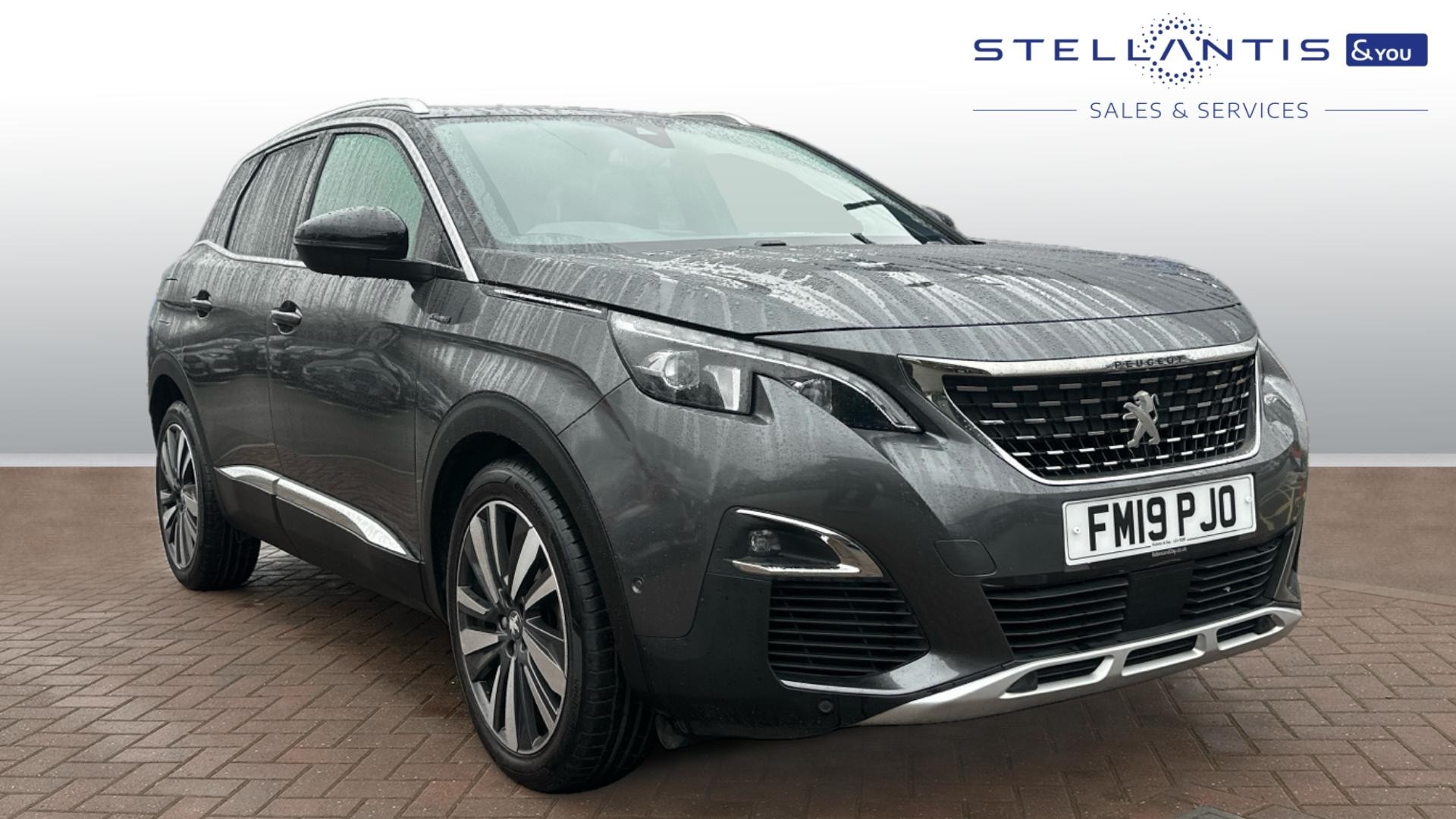 Main listing image - Peugeot 3008