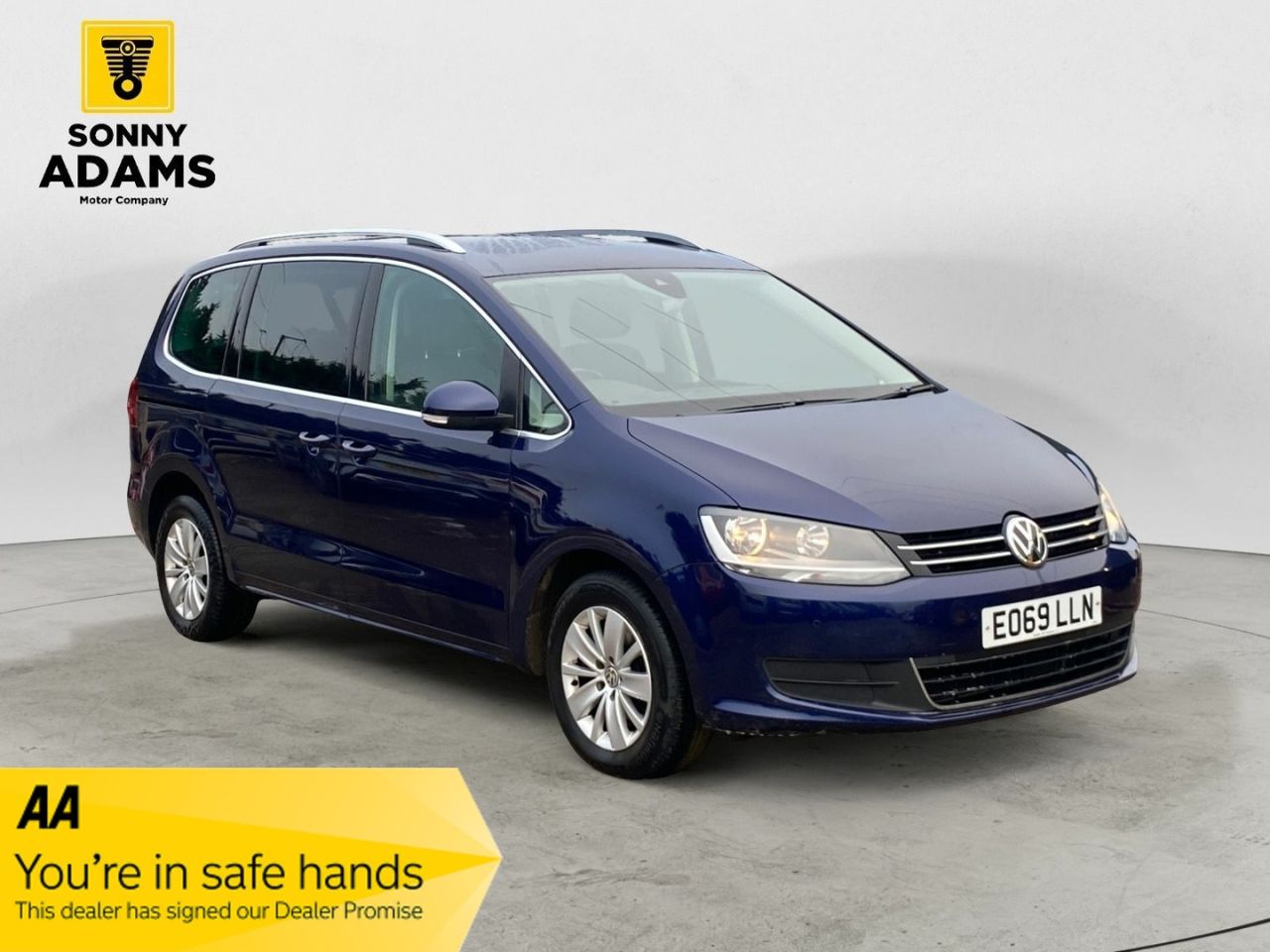 Main listing image - Volkswagen Sharan