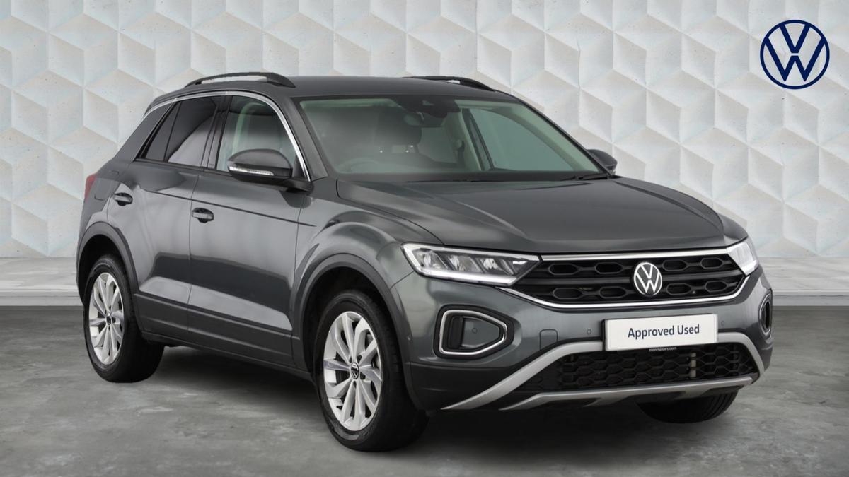 Main listing image - Volkswagen T-Roc