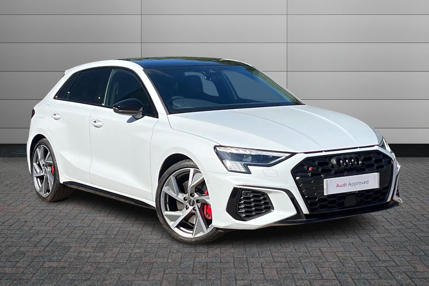 Main listing image - Audi S3