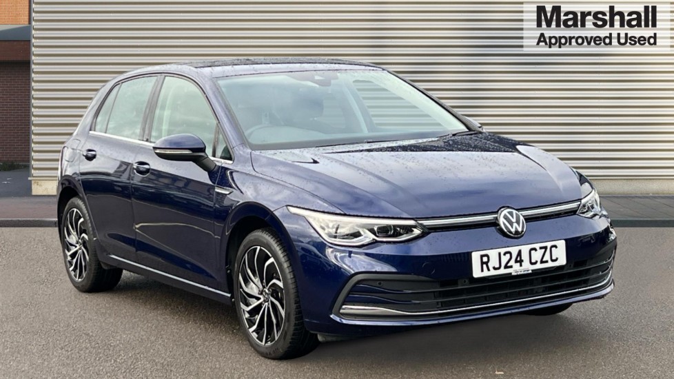 Main listing image - Volkswagen Golf