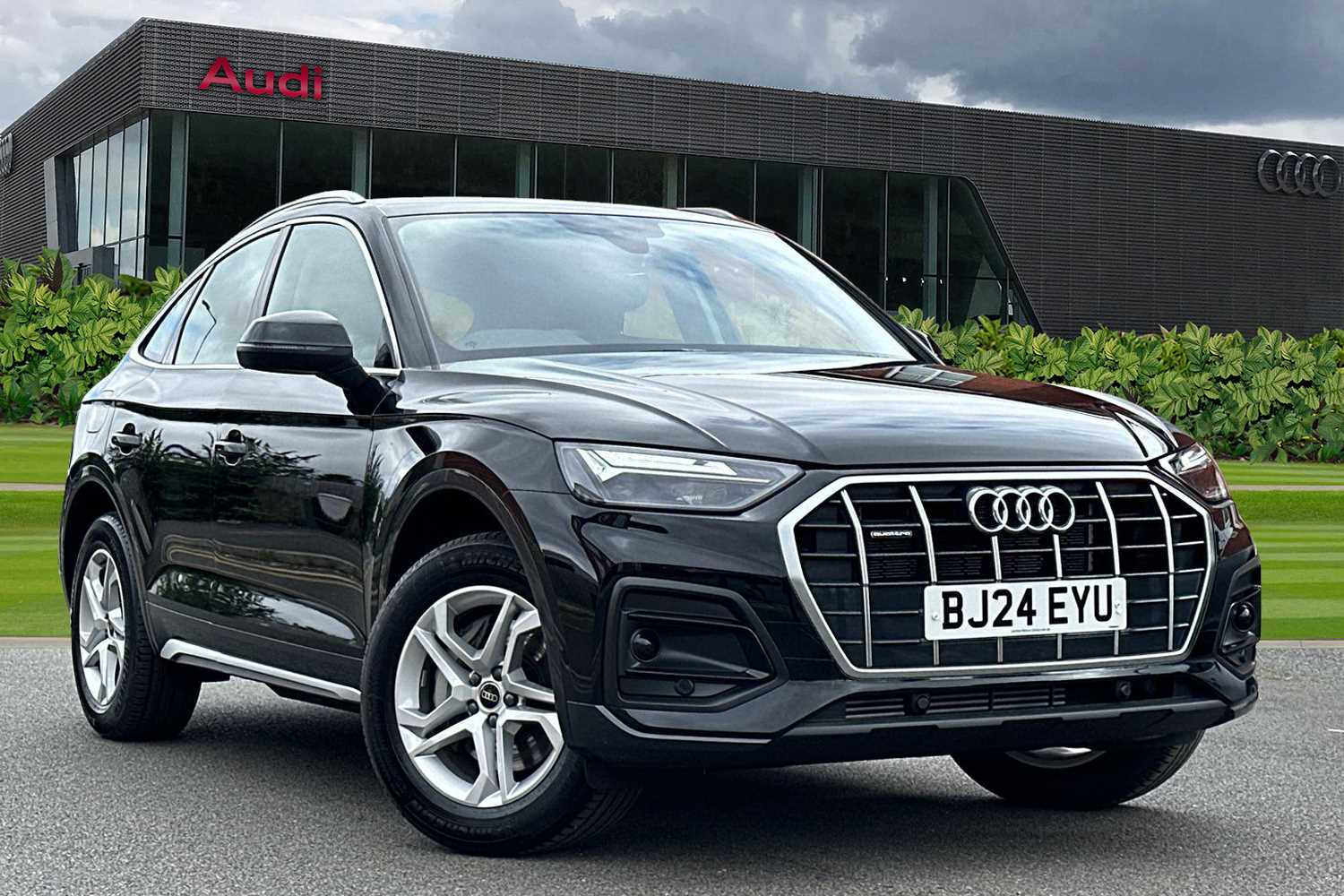 Main listing image - Audi Q5 Sportback