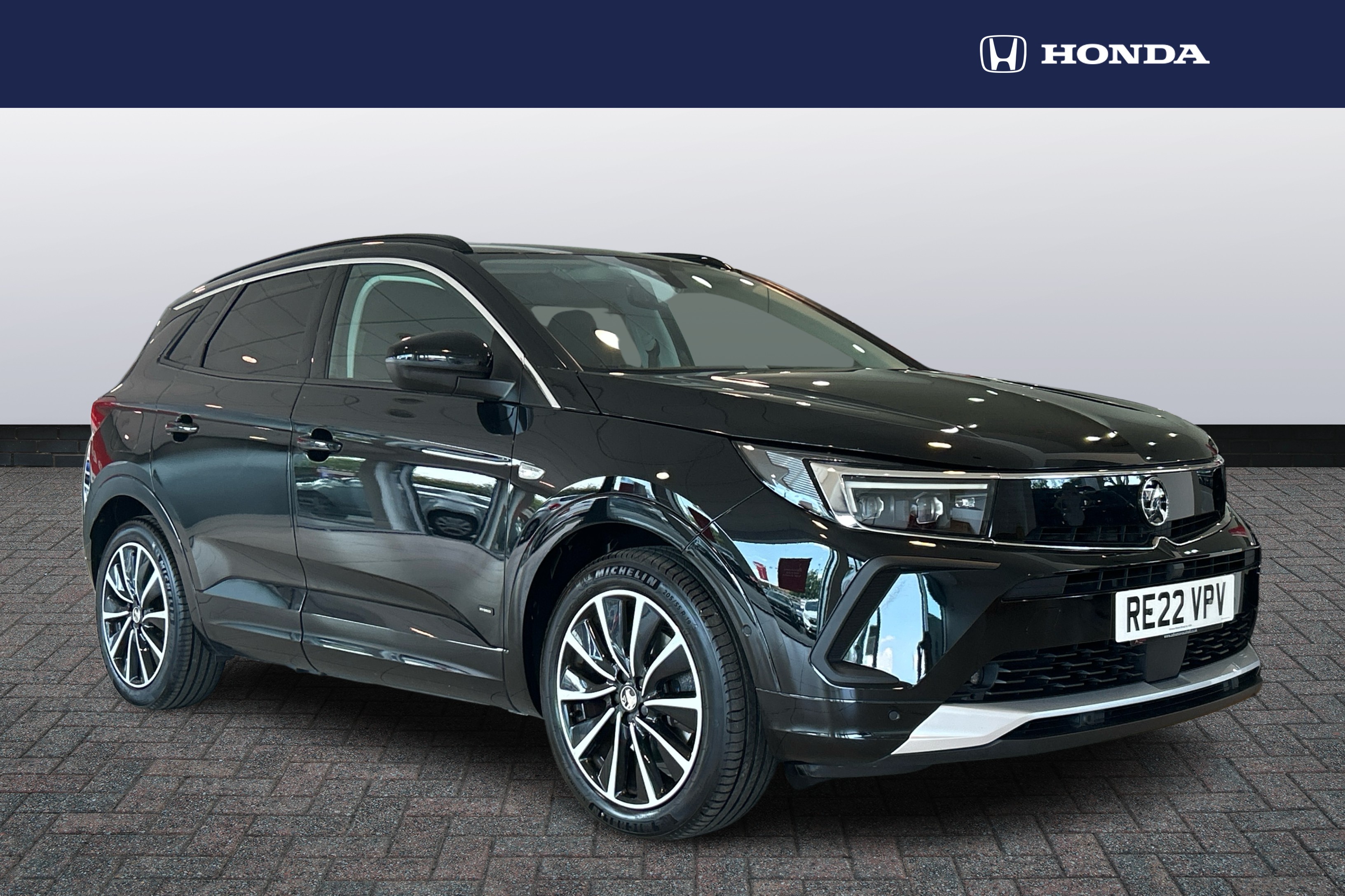 Main listing image - Vauxhall Grandland