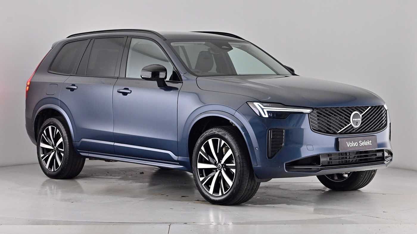 Main listing image - Volvo XC90