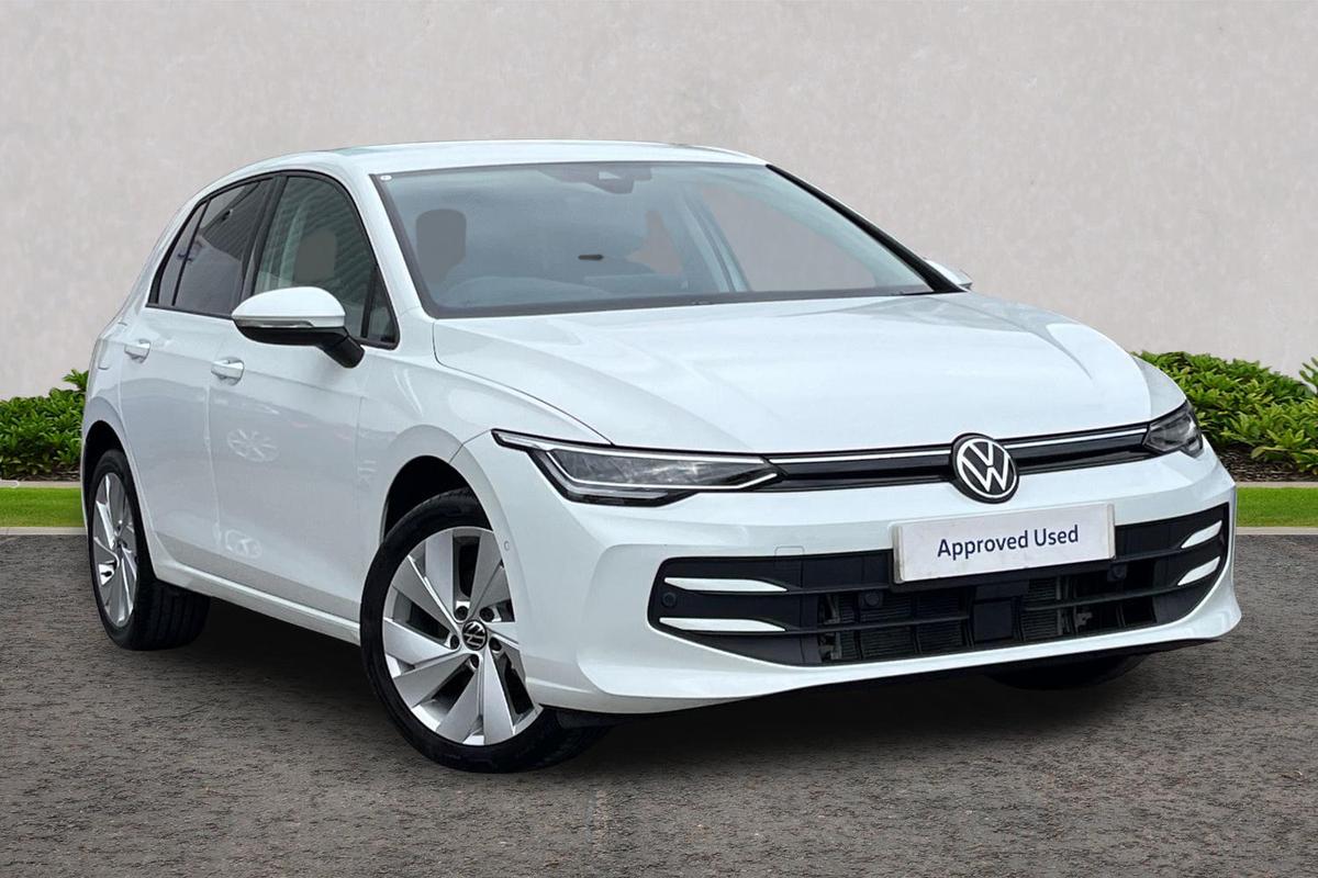 Main listing image - Volkswagen Golf