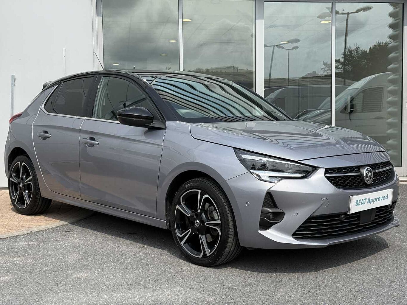 Main listing image - Vauxhall Corsa