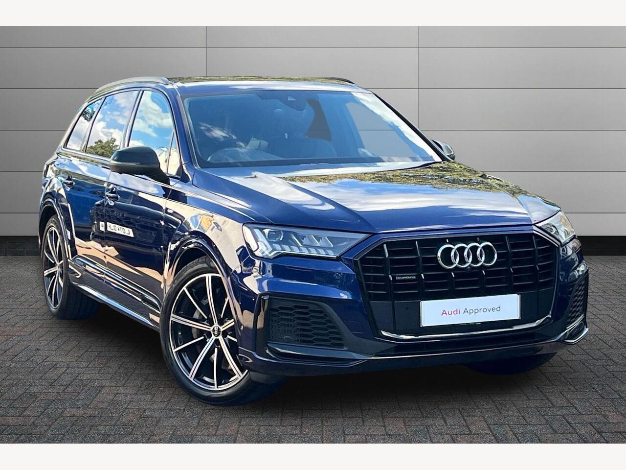 Main listing image - Audi Q7