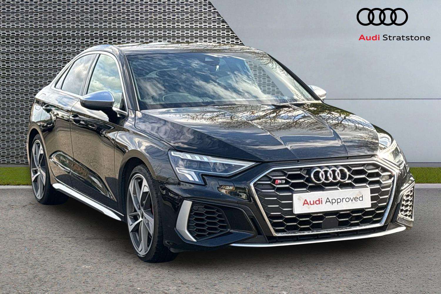 Main listing image - Audi S3