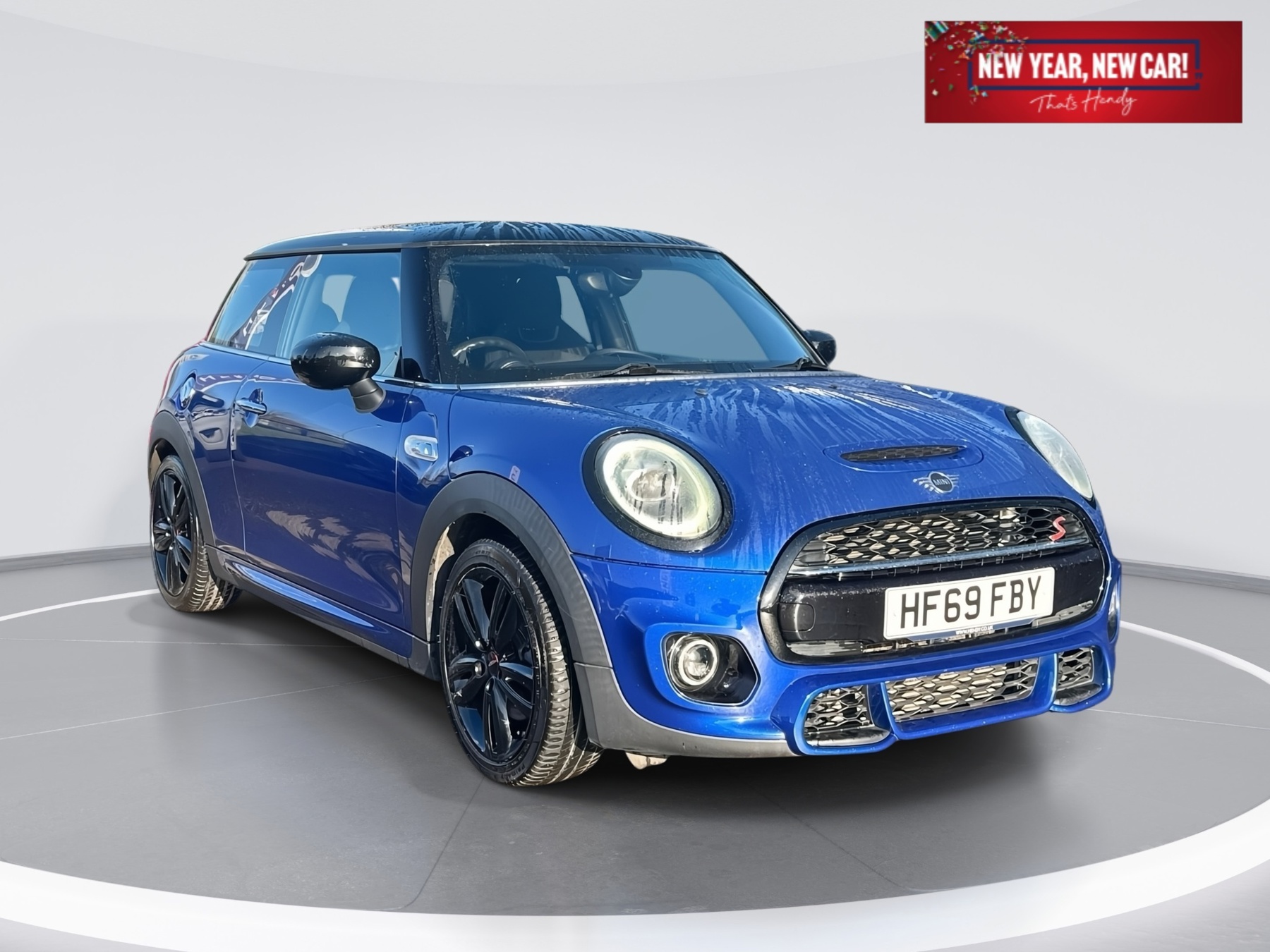 Main listing image - MINI Hatchback