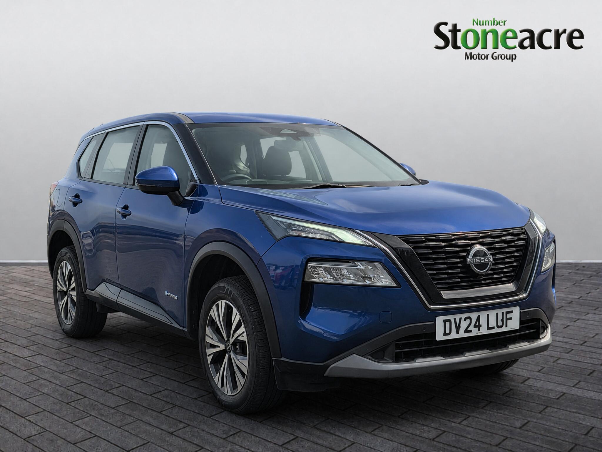 Main listing image - Nissan X-Trail