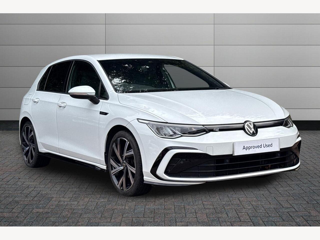 Main listing image - Volkswagen Golf