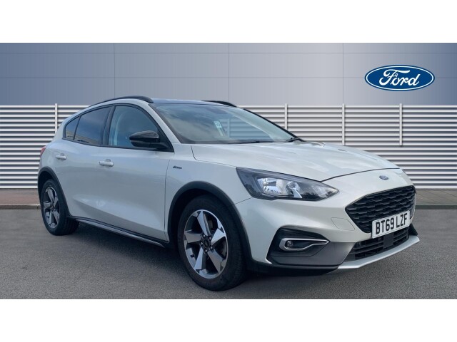 Main listing image - Ford Focus Active