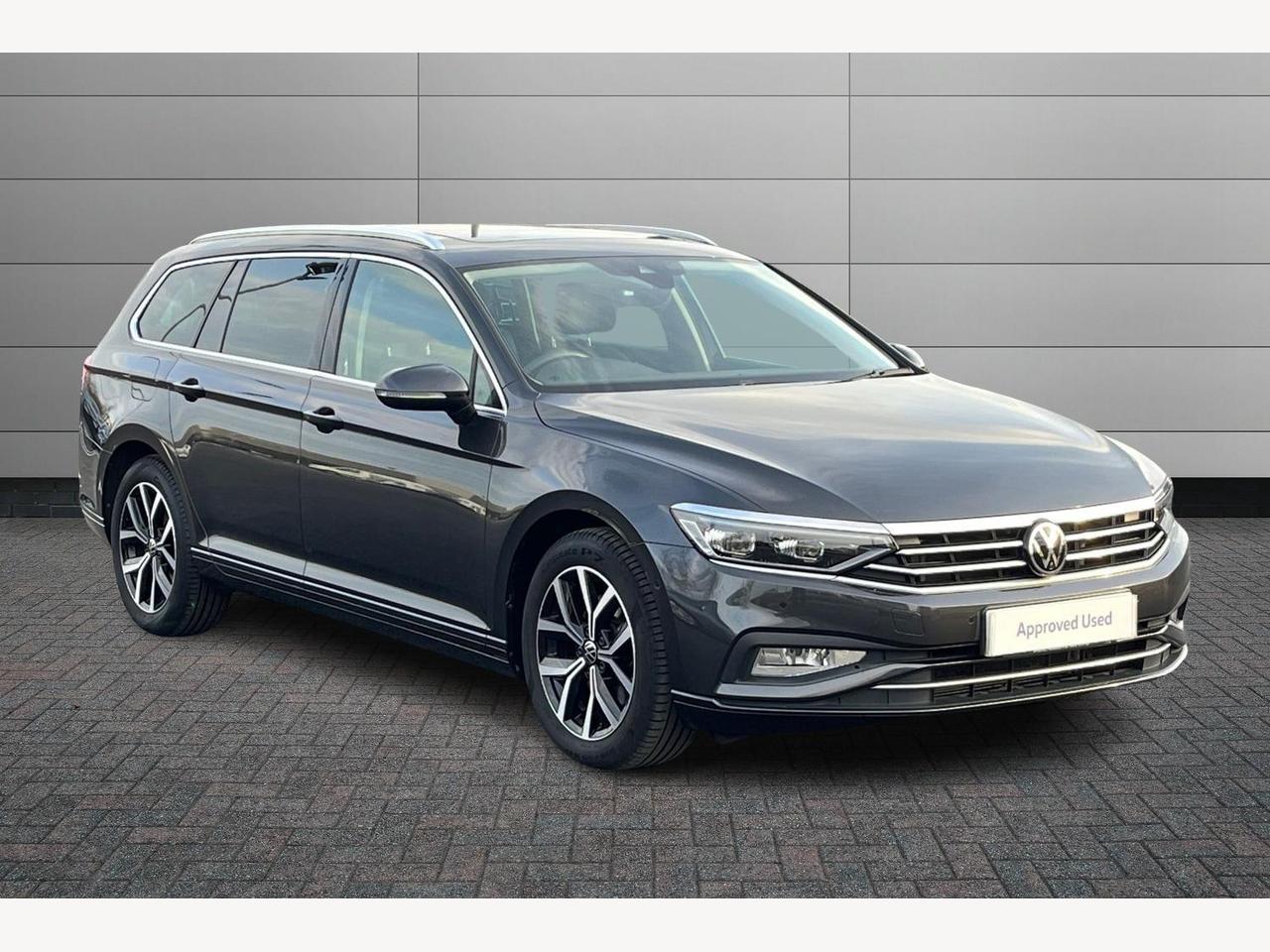 Main listing image - Volkswagen Passat Estate