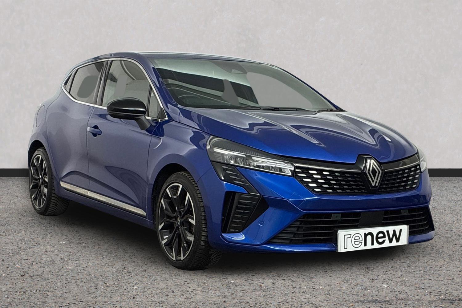 Main listing image - Renault Clio