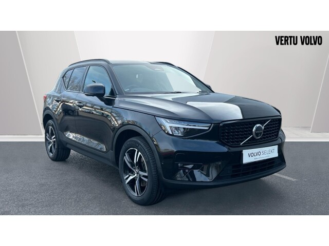 Main listing image - Volvo XC40