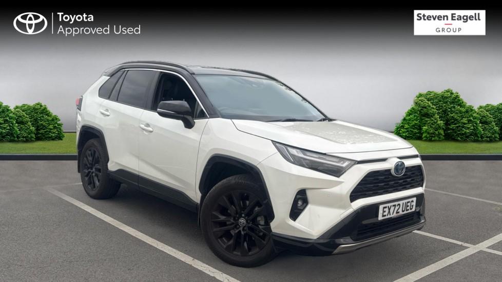 Main listing image - Toyota RAV4