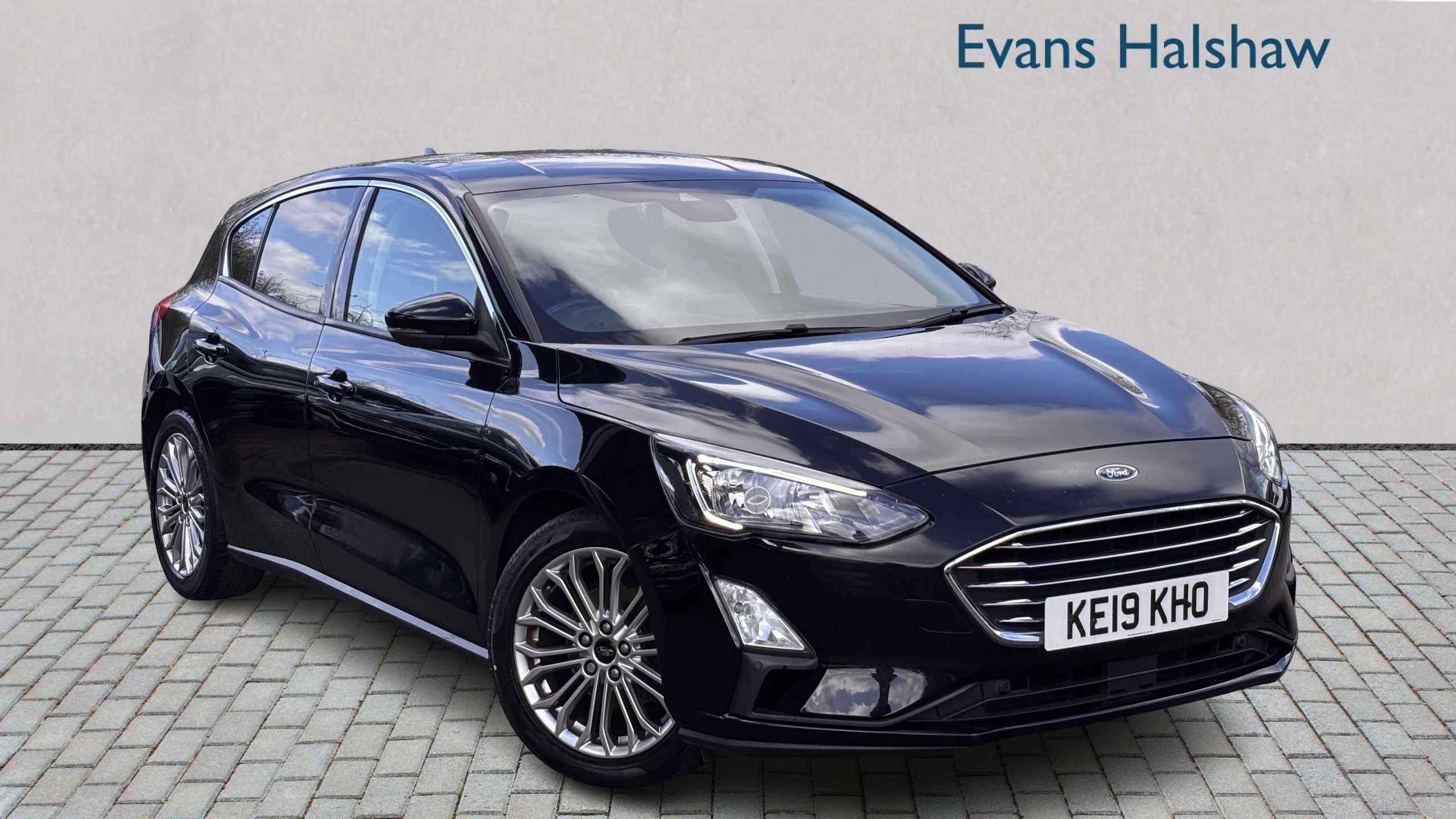 Main listing image - Ford Focus