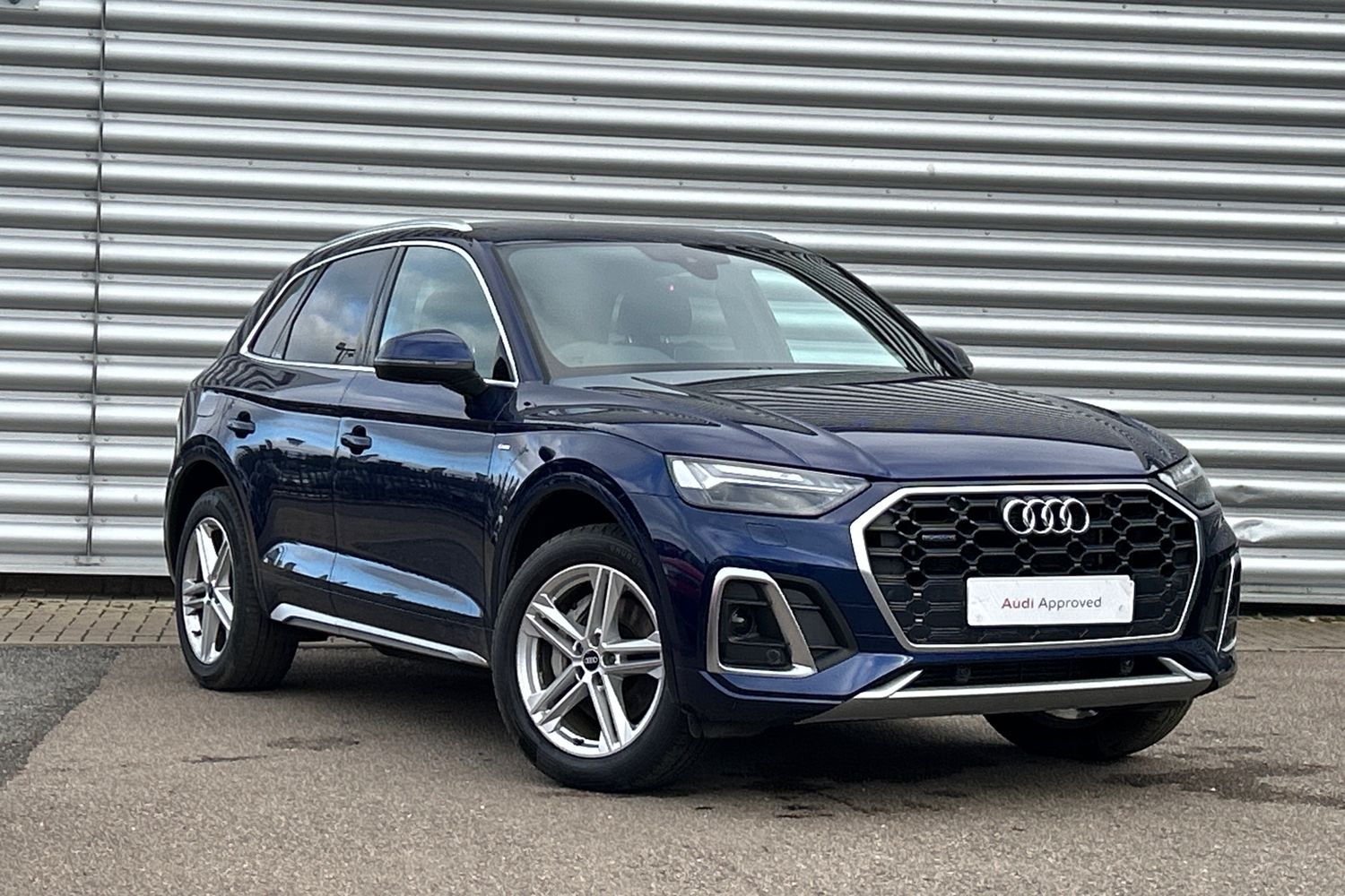 Main listing image - Audi Q5