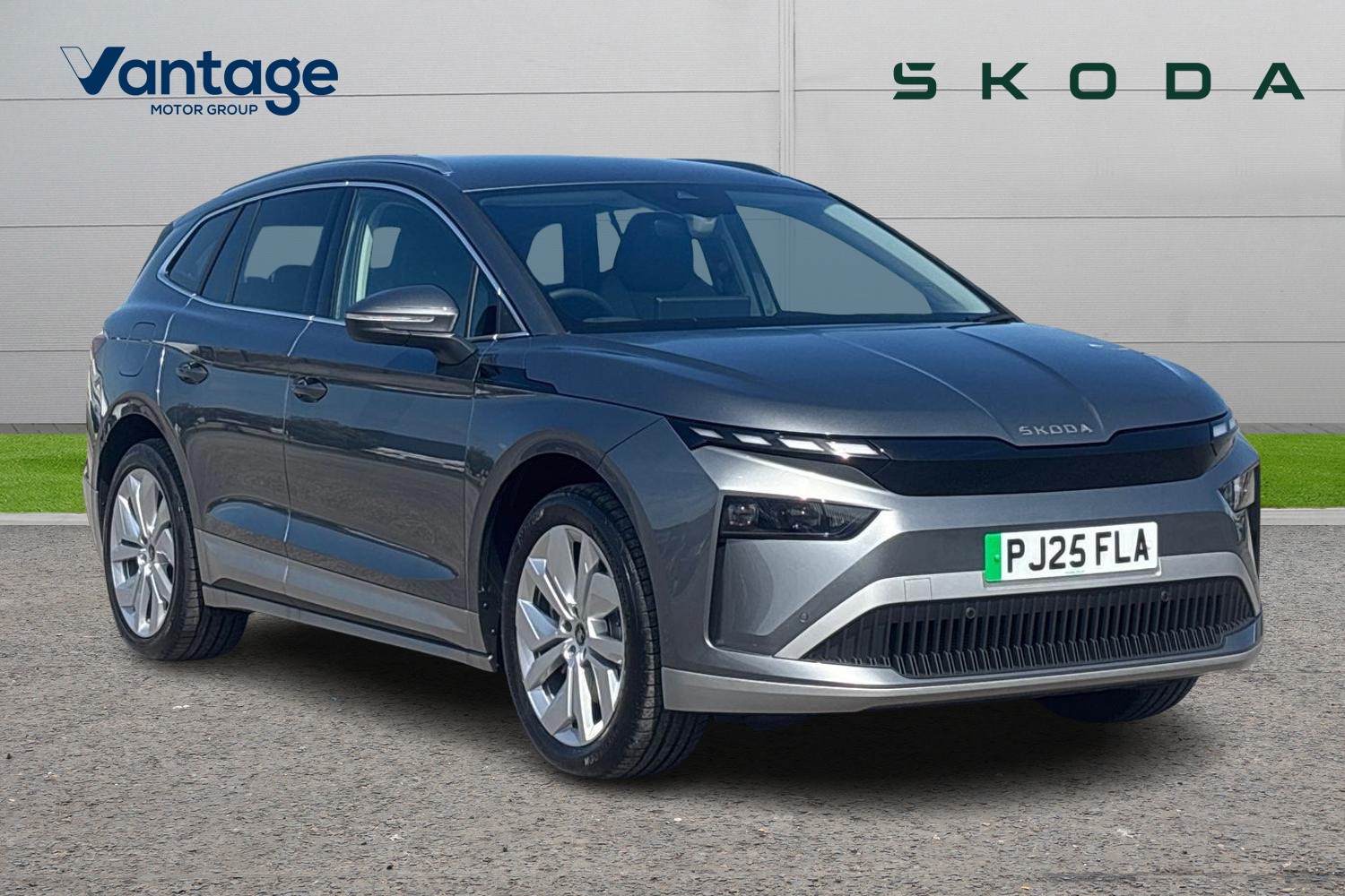 Main listing image - Skoda Enyaq