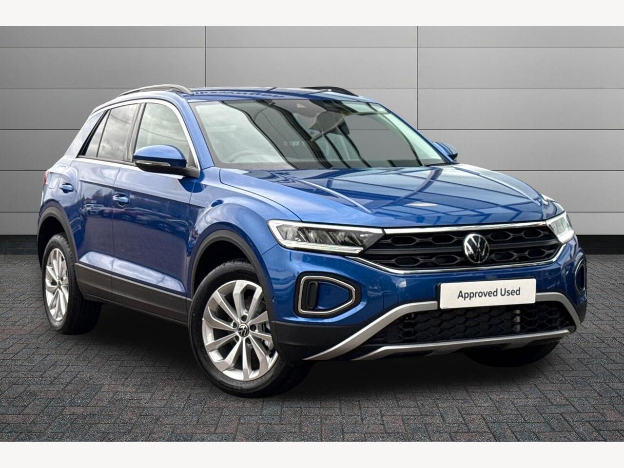 Main listing image - Volkswagen T-Roc