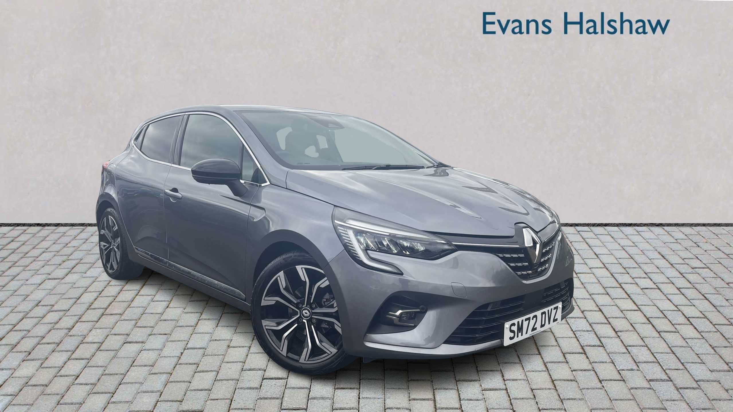 Main listing image - Renault Clio