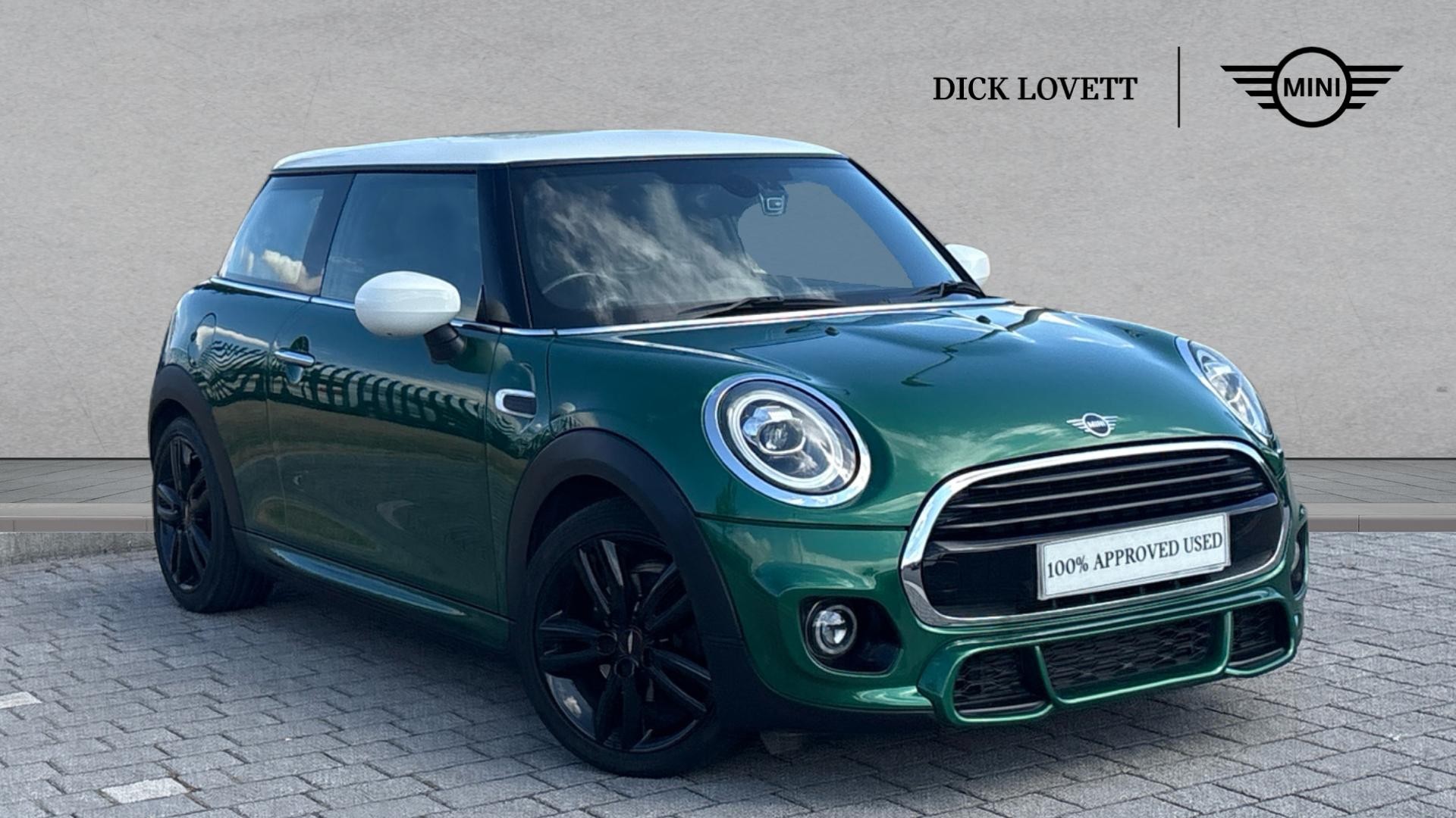 Main listing image - MINI Hatchback