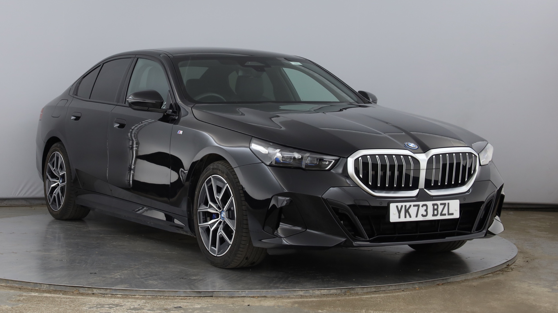 Main listing image - BMW 5 Series